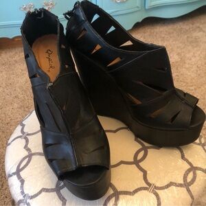 Qupid Black Strappy Wedge Shoes